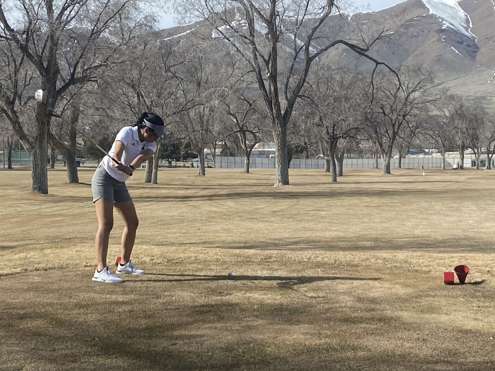 030621-elk-spt-3a-girls-golf-katrina-de-guzman-01.jpeg